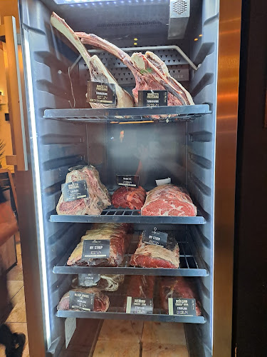 Zagrebačka ul. 8, 52440, Poreč