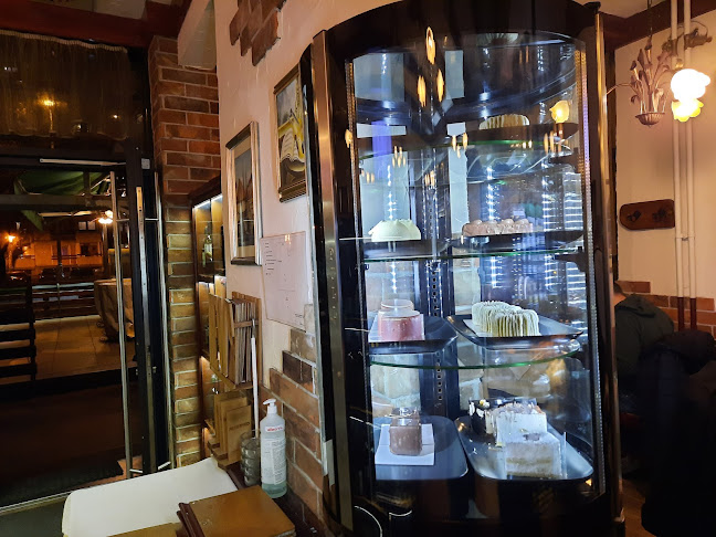 Comentarii opinii despre Gladne oči