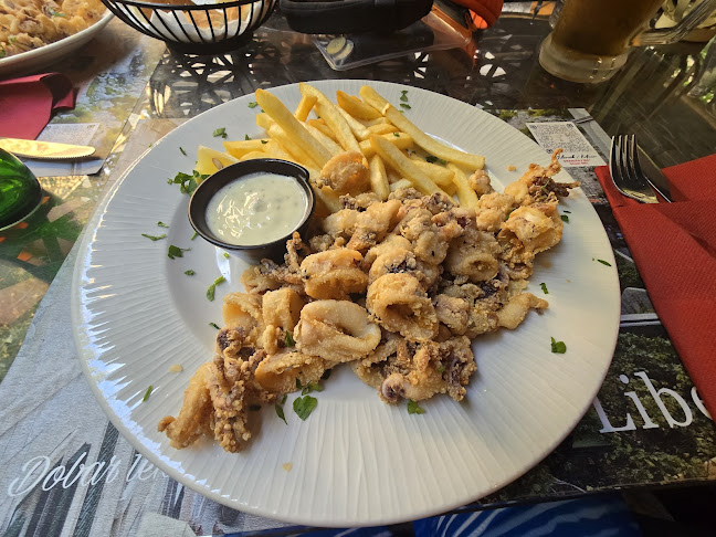 Opinii despre Pirates Kitchen seafood & steak în Omiš - Gastronomija i ugostiteljstvo