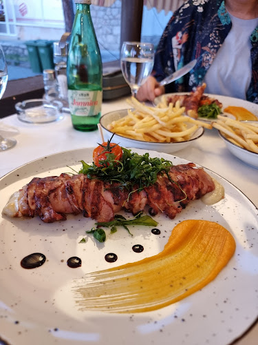 Comentarii opinii despre Ante Restaurant Steak House