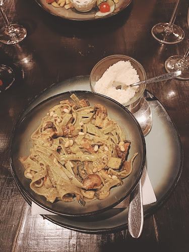 Comentarii opinii despre Konoba Dalmatino