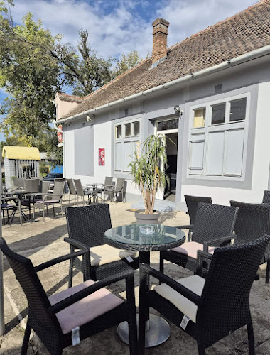 Opinii despre Caffe bar "Home" Ilok în Ilok - Gastronomija i ugostiteljstvo