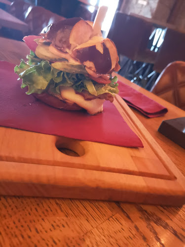 Comentarii opinii despre Pet Jedan Tapas Bar