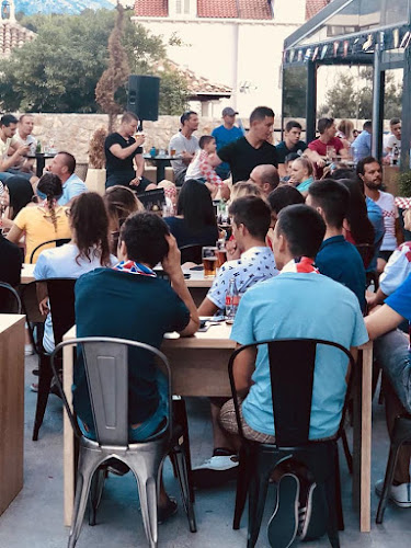 Comentarii opinii despre Bar Garden Pub