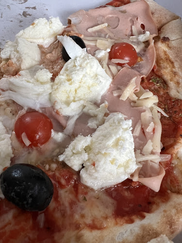 Opinii despre Carraca Pub în Rijeka - Gastronomija i ugostiteljstvo