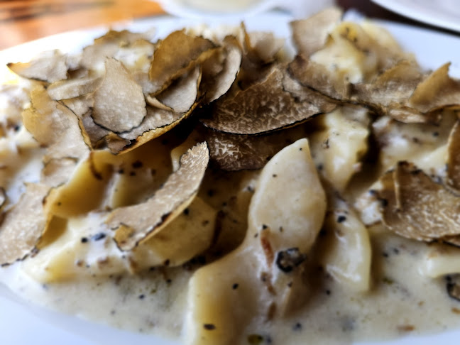 Opinii despre Humska Konoba în Hum - Gastronomija i ugostiteljstvo