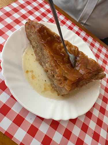 Opinii despre Ćevabdžinica Behar în Karlovac - Gastronomija i ugostiteljstvo