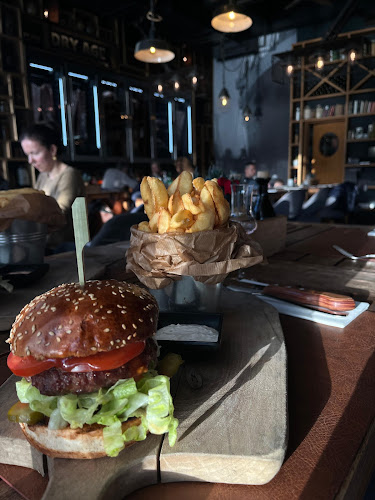 Harbor CookHouse & Club - Gastronomija i ugostiteljstvo