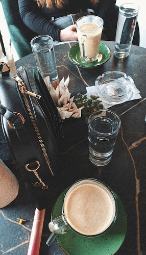 Comentarii opinii despre Green Bar