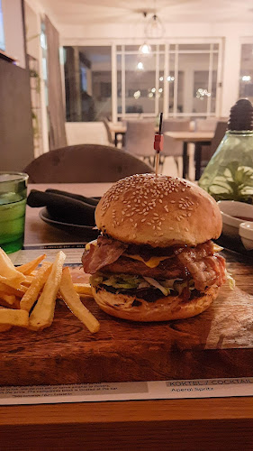 Comentarii opinii despre Grey Grill & Bar