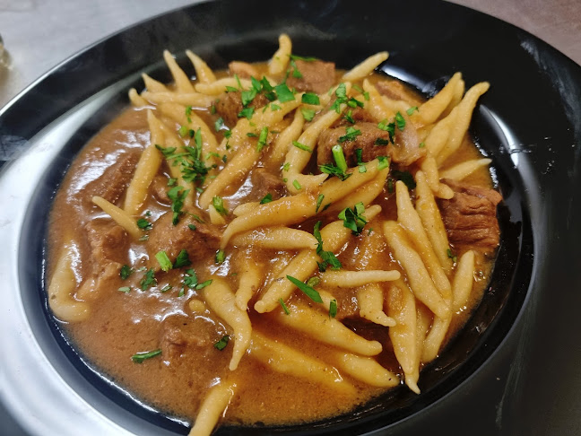 Pizzeria & Restaurant Toni - Gastronomija i ugostiteljstvo