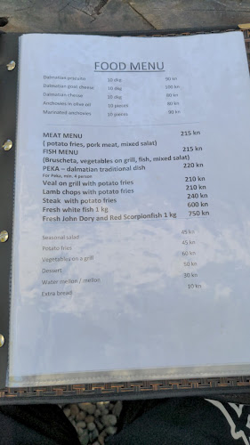 Comentarii opinii despre Tiha Lounge Bar