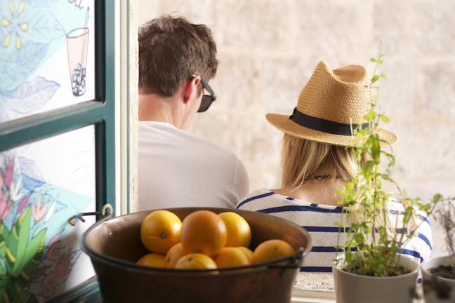 Opinii despre Cogito Coffee Shop / Dubrovnik Old Town în Dubrovnik - Gastronomija i ugostiteljstvo