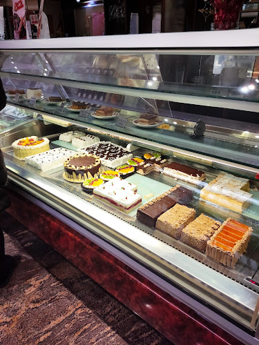 Opinii despre Slastičarnica Dora în Virovitica - Gastronomija i ugostiteljstvo
