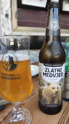 Pizzeria i spaghetteria Luna Rossa - Gastronomija i ugostiteljstvo