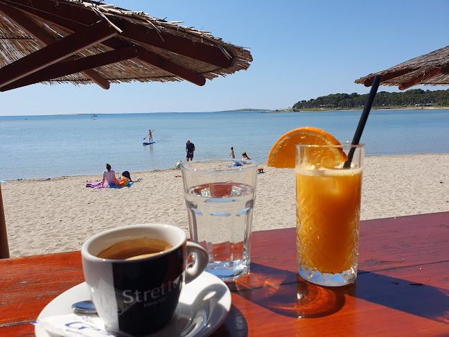 Opinii despre Beach bar Barracuda în Medulin - Gastronomija i ugostiteljstvo
