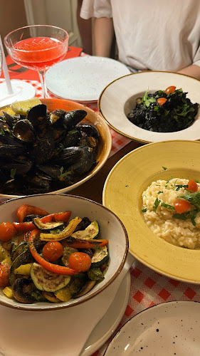 Mama's Pot Tavern - Dubrovnik