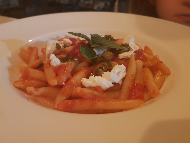 Opinii despre Konoba Maha în Žrnovo - Gastronomija i ugostiteljstvo