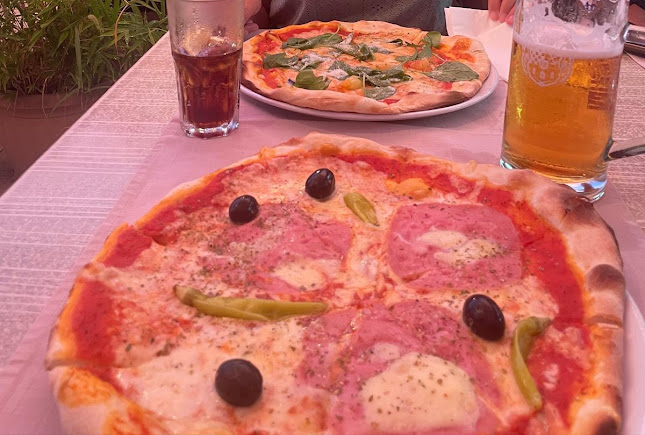 Faria - Garden & terrace / Restaurant & Pizza