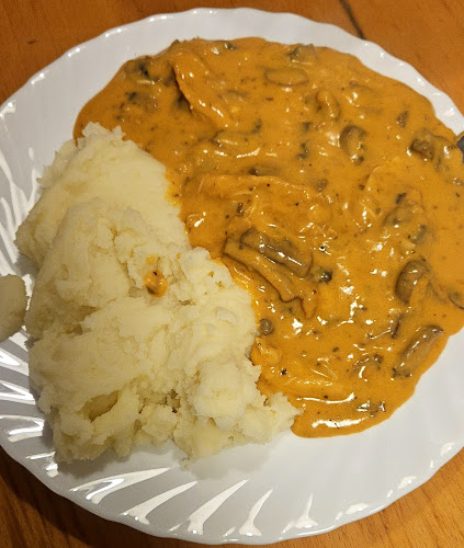 Zdravljak Briks - Gastronomija i ugostiteljstvo