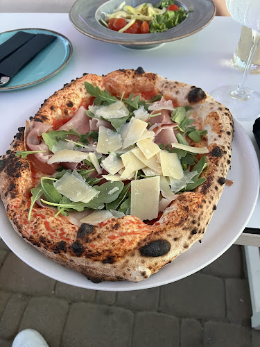 Shooko Beach Bar - Gastronomija i ugostiteljstvo