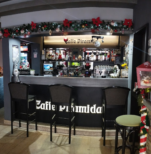 Caffe bar "Piramida"
