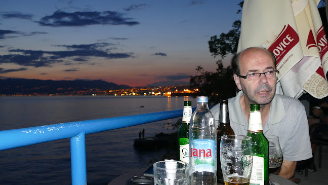 Mosquito Bar - Gastronomija i ugostiteljstvo