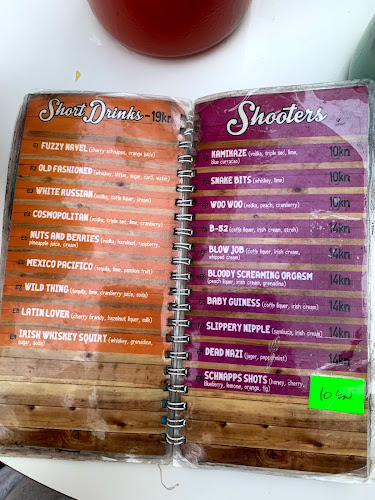 Opinii despre Zlatni Kutić Café Bar în Zadar - Gastronomija i ugostiteljstvo