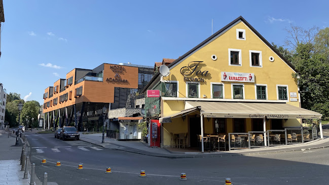 Opinii despre Caffe Bar Ramazzotti în Zagreb - Gastronomija i ugostiteljstvo