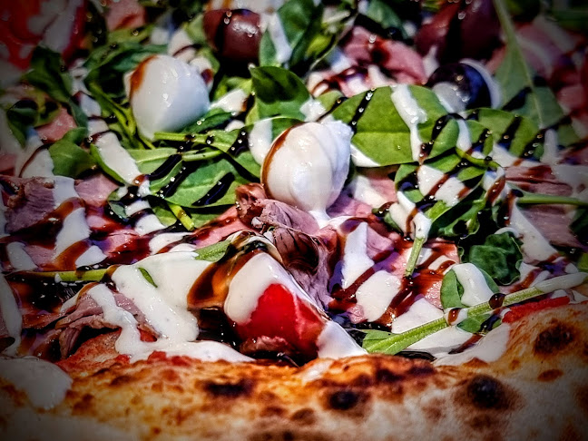 Bistro&Pizzeria Public - Gastronomija i ugostiteljstvo