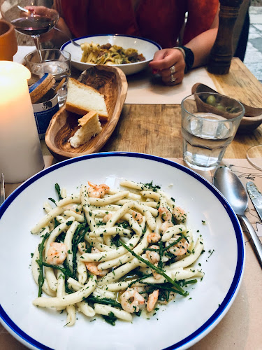 Comentarii opinii despre Uje restaurant