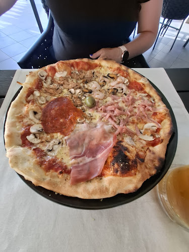 Ul. Vrtlina 21, 23244, Rovanjska