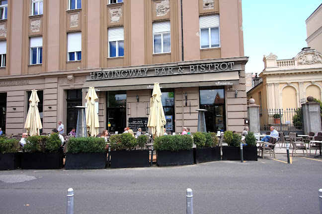 Comentarii opinii despre Hemingway Bar & Bistrot