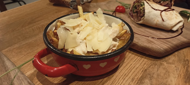 Love @ First Bite - Gastronomija i ugostiteljstvo