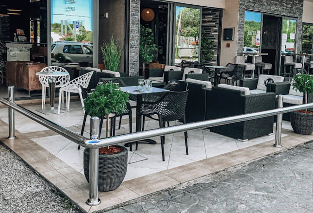 Comentarii opinii despre In Bar