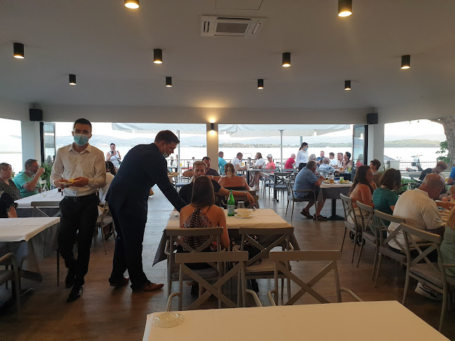 Obala kralja Tomislava 32, 23207, Sveti Filip i Jakov