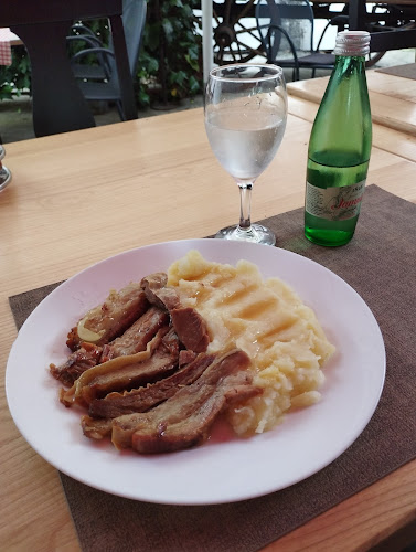 Opinii despre Pizzeria Restoran Zorica în Sinj - Gastronomija i ugostiteljstvo