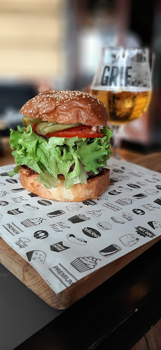 Pet Jedan Tapas Bar - Gastronomija i ugostiteljstvo