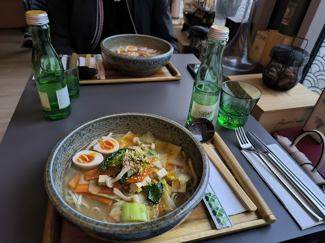 Comentarii opinii despre Chopstix Pan Asian Cuisine & Sushi bar