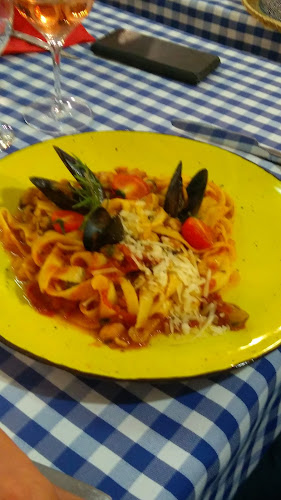 Obala Kralja P. Krešimira IV12, 23210, Biograd na Moru