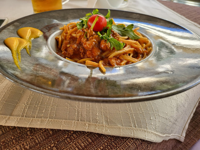 Opinii despre Restaurant Berlin în Makarska - Gastronomija i ugostiteljstvo