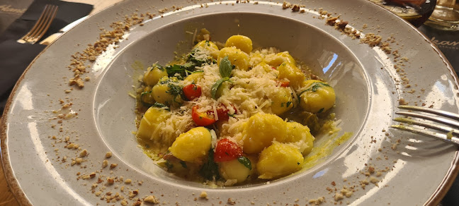 Comentarii opinii despre Restoran 4 Kantuna