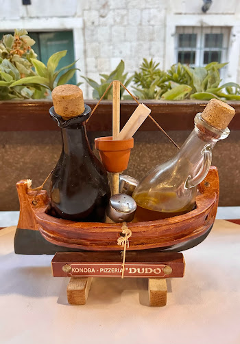 Dudo - Gastronomija i ugostiteljstvo