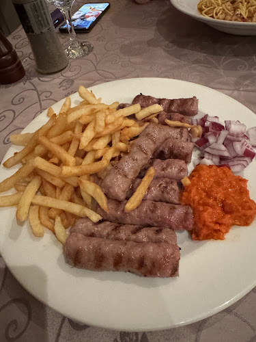 Comentarii opinii despre Pimpinella