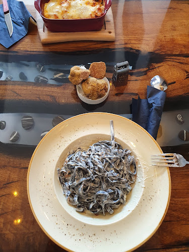 Pizzeria Klobuk - Gastronomija i ugostiteljstvo