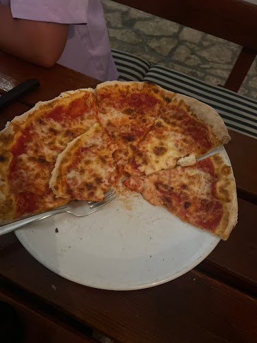 Opinii despre Pizzeria Piero în Pag - Gastronomija i ugostiteljstvo