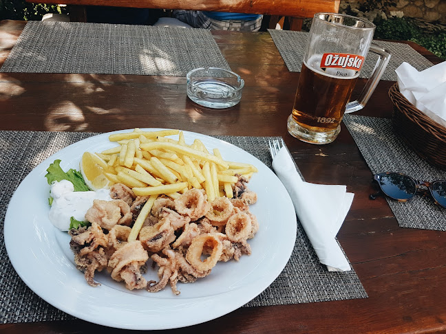 Ul. kraljice Jelene 23, 23211, Pakoštane