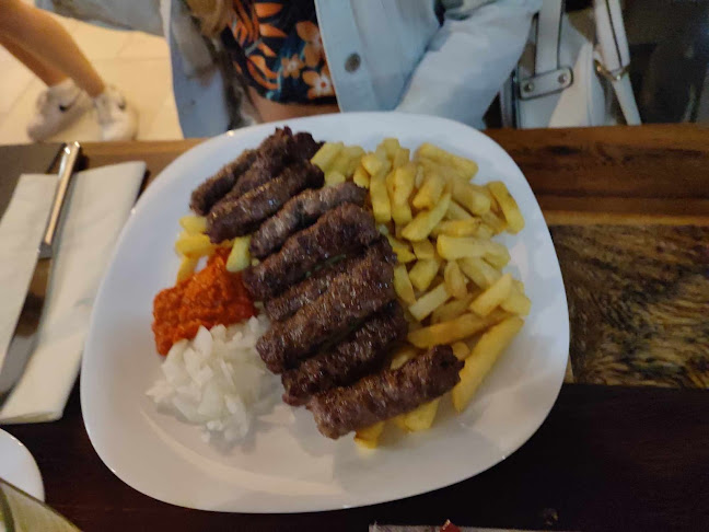 Konoba Okruk (Bistro Renata) - Gastronomija i ugostiteljstvo