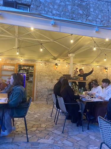 Comentarii opinii despre Veritas Food&Wine