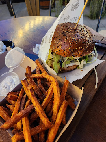 Park Plitvice (Burger Park) - Gastronomija i ugostiteljstvo